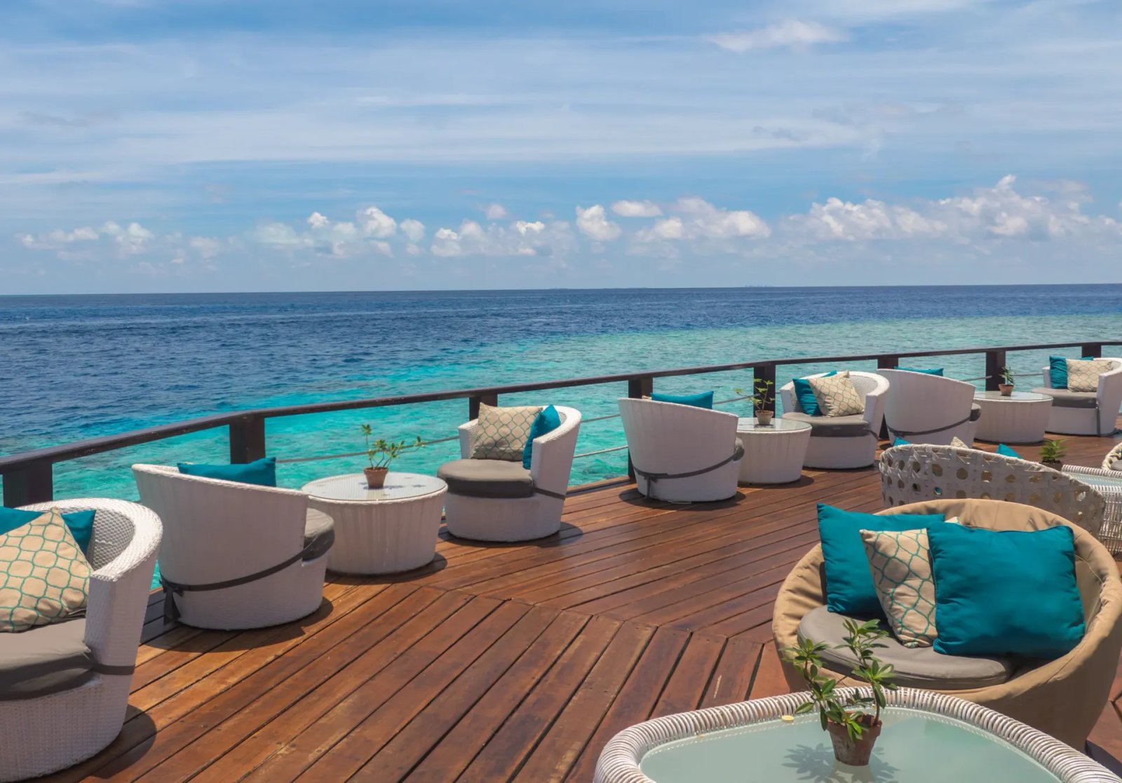 Bar terrace overlooking the ocean