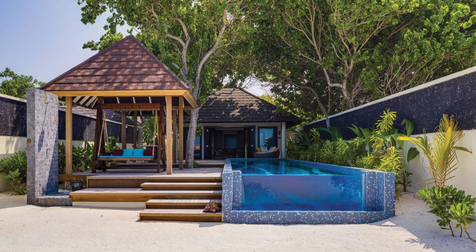 Pool gazebo