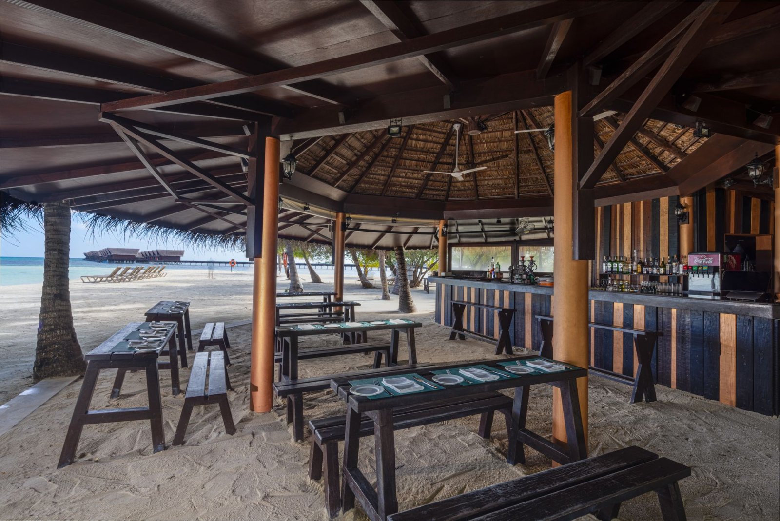 Beach Grill Bar
