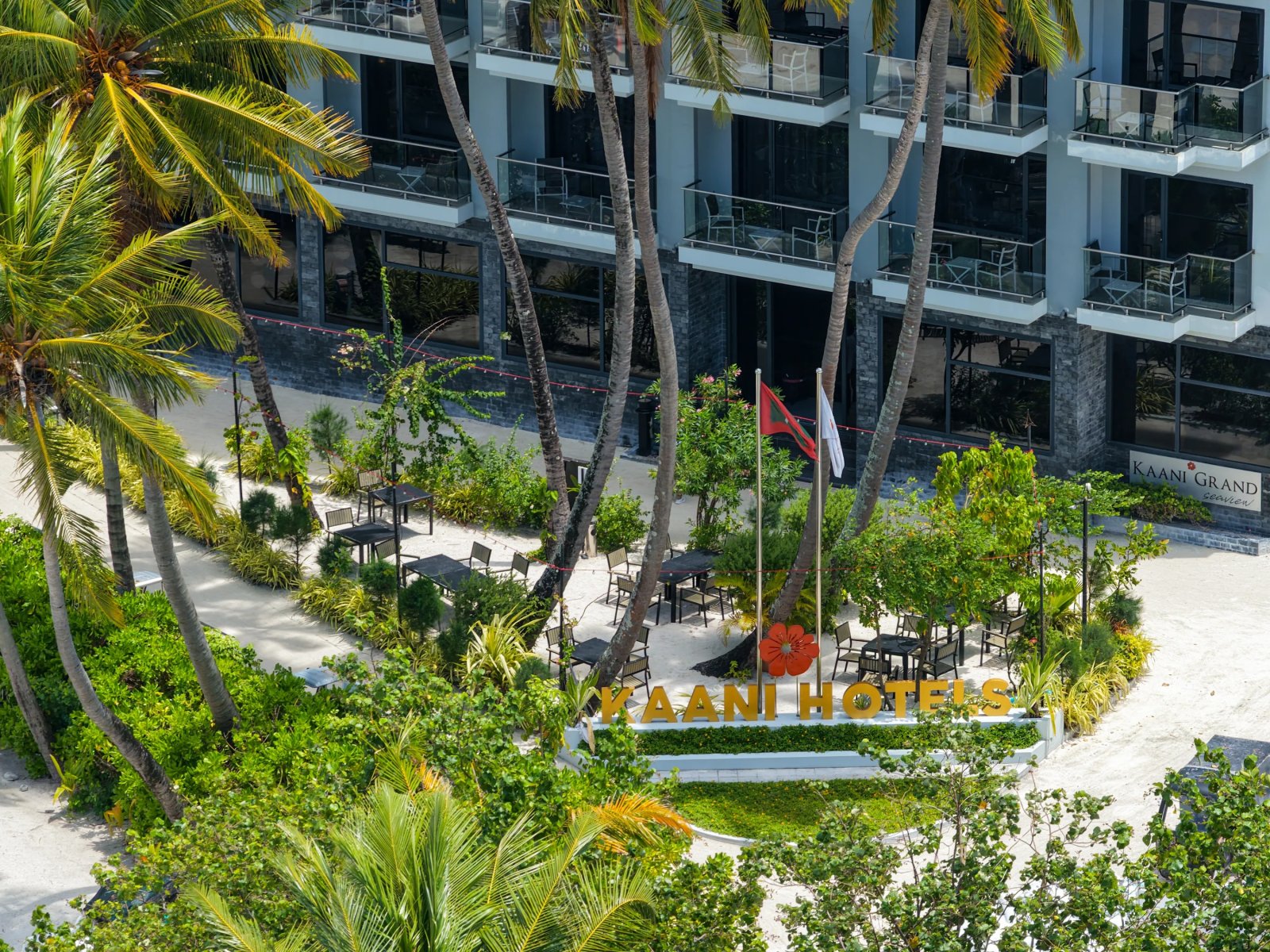 Kaani Grand Seaview entrance and garden from above