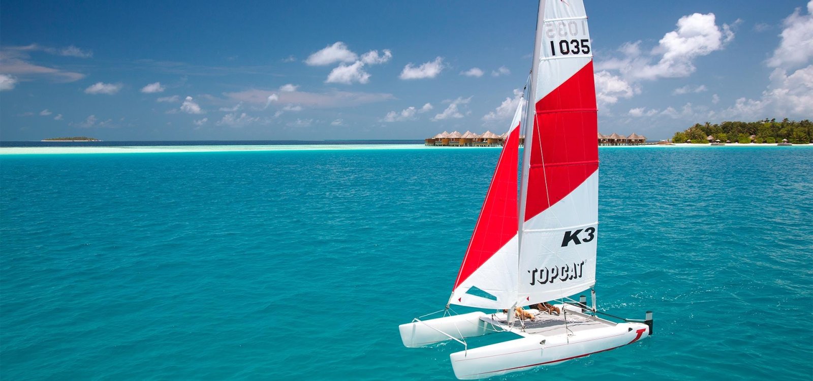 Catamaran sailing
