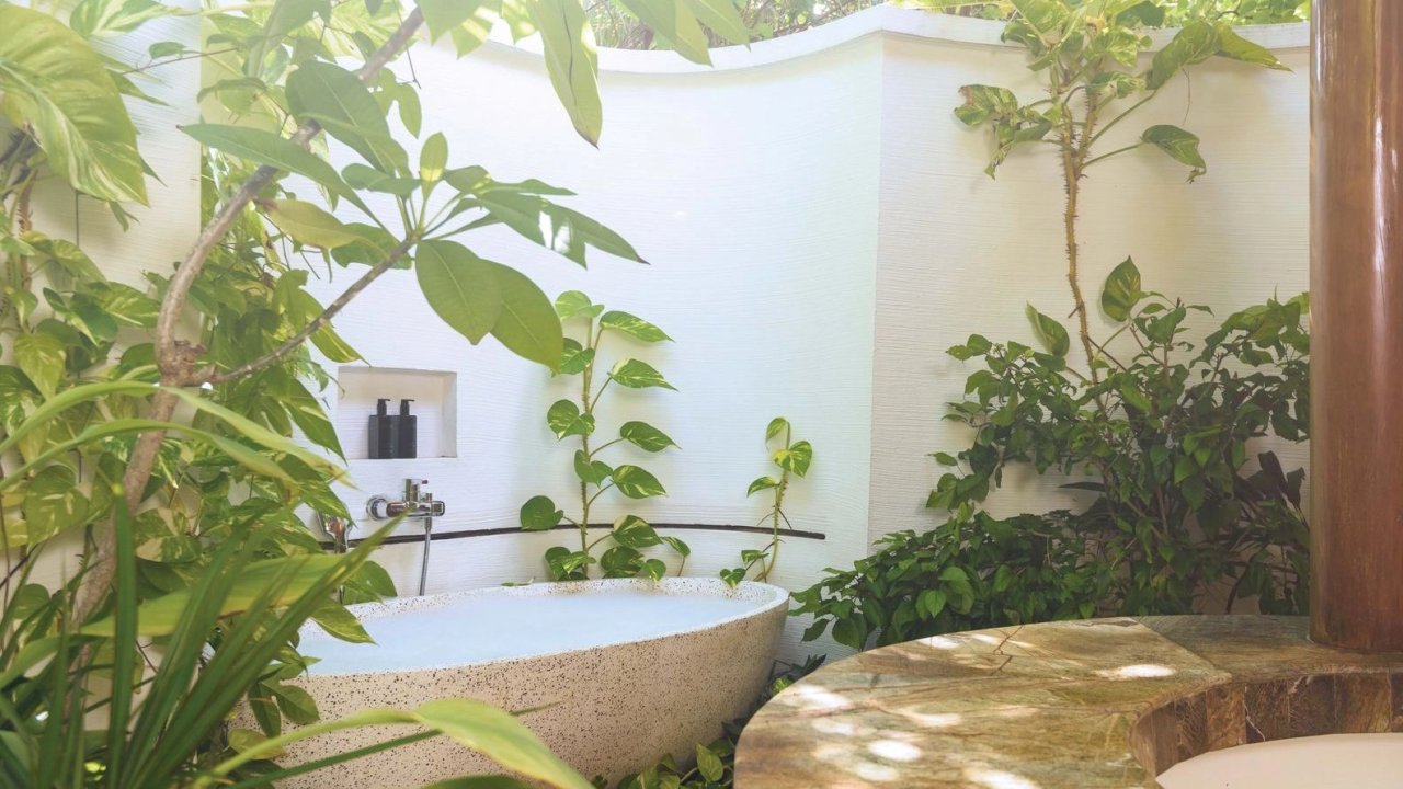 BEACH VILLA