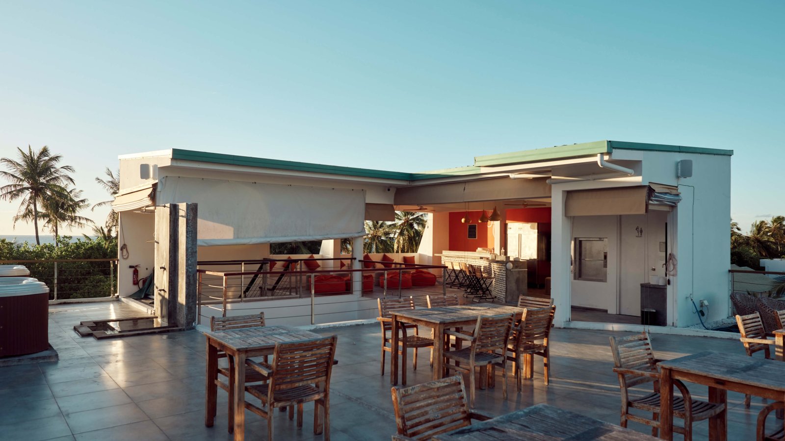 Rooftop terrace and restaurant at Bliss Dhigurah