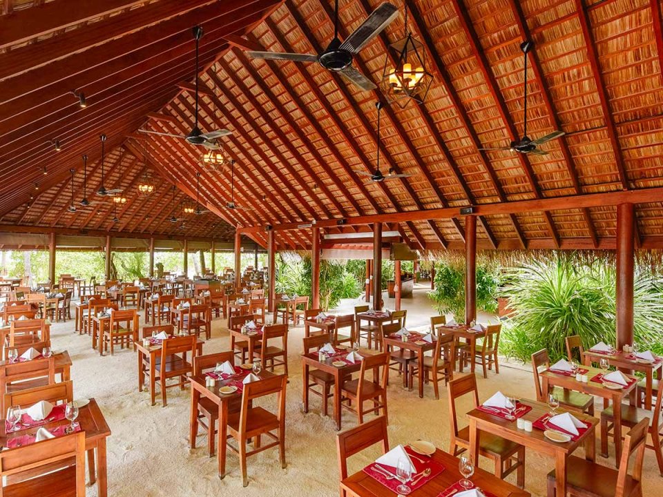 Restaurant dining hall