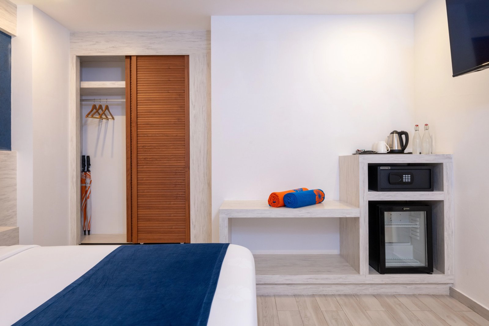 Standard Double Room at Kaani Palm Beach