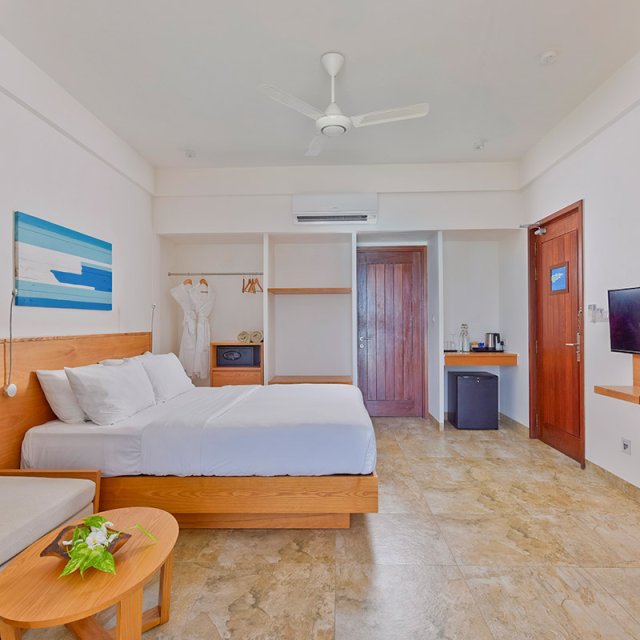 Superior Beach: bedroom