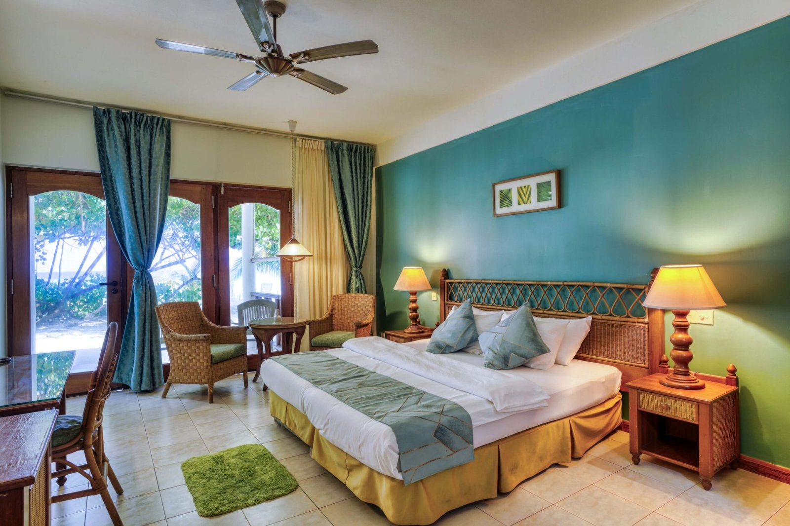 Deluxe Beach: bedroom