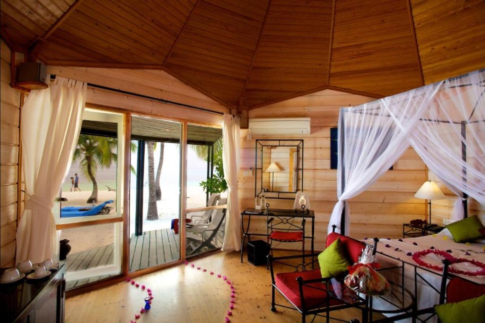 Jacuzzi Beach Villa photo 4