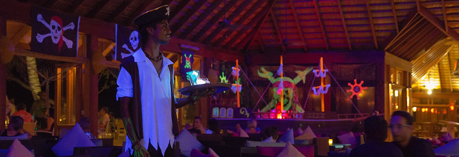 Bar at Vilamendhoo