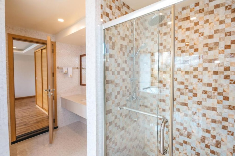 Season Suite photo 8