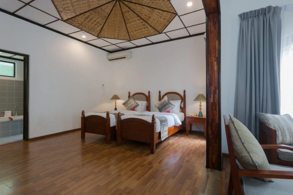 Deluxe Beachfront Room photo 14