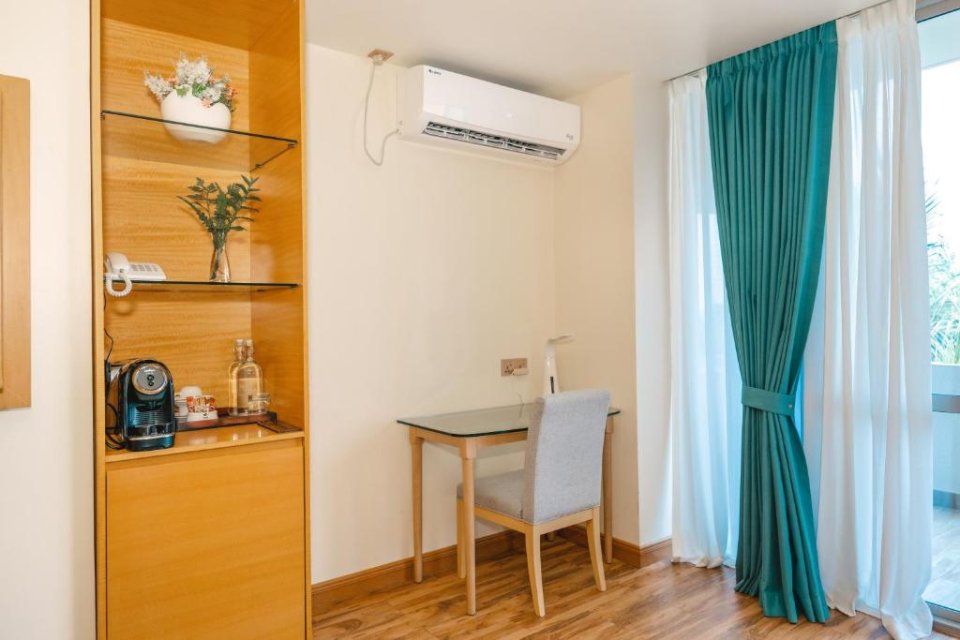 Season Suite photo 11