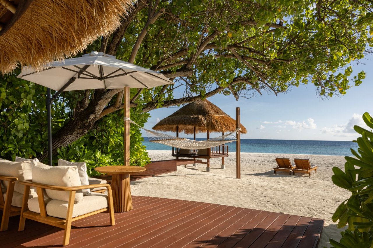 Beachfront Pool Villa