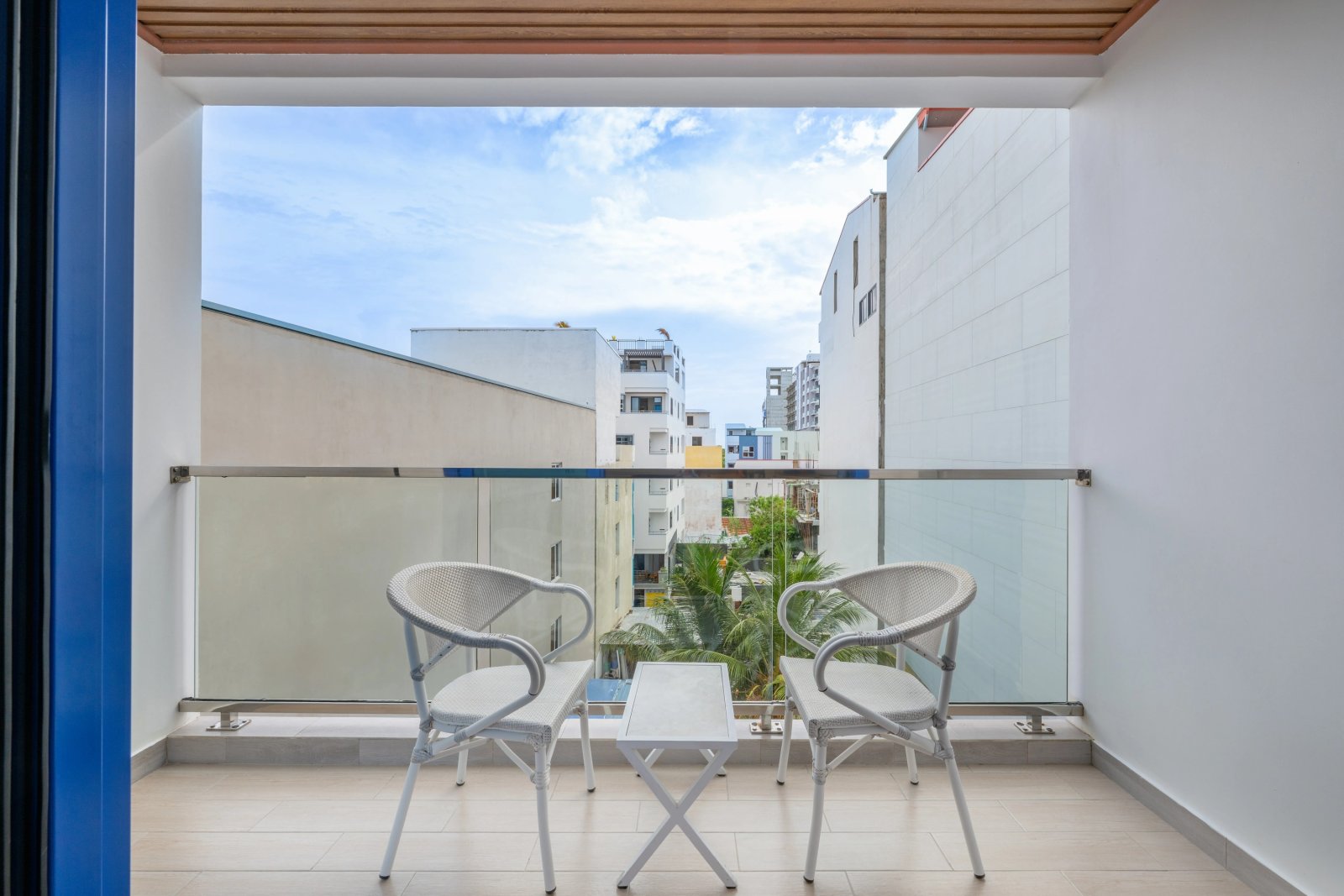 Deluxe Family Room City View with Balcony at Kaani Palm Beach
