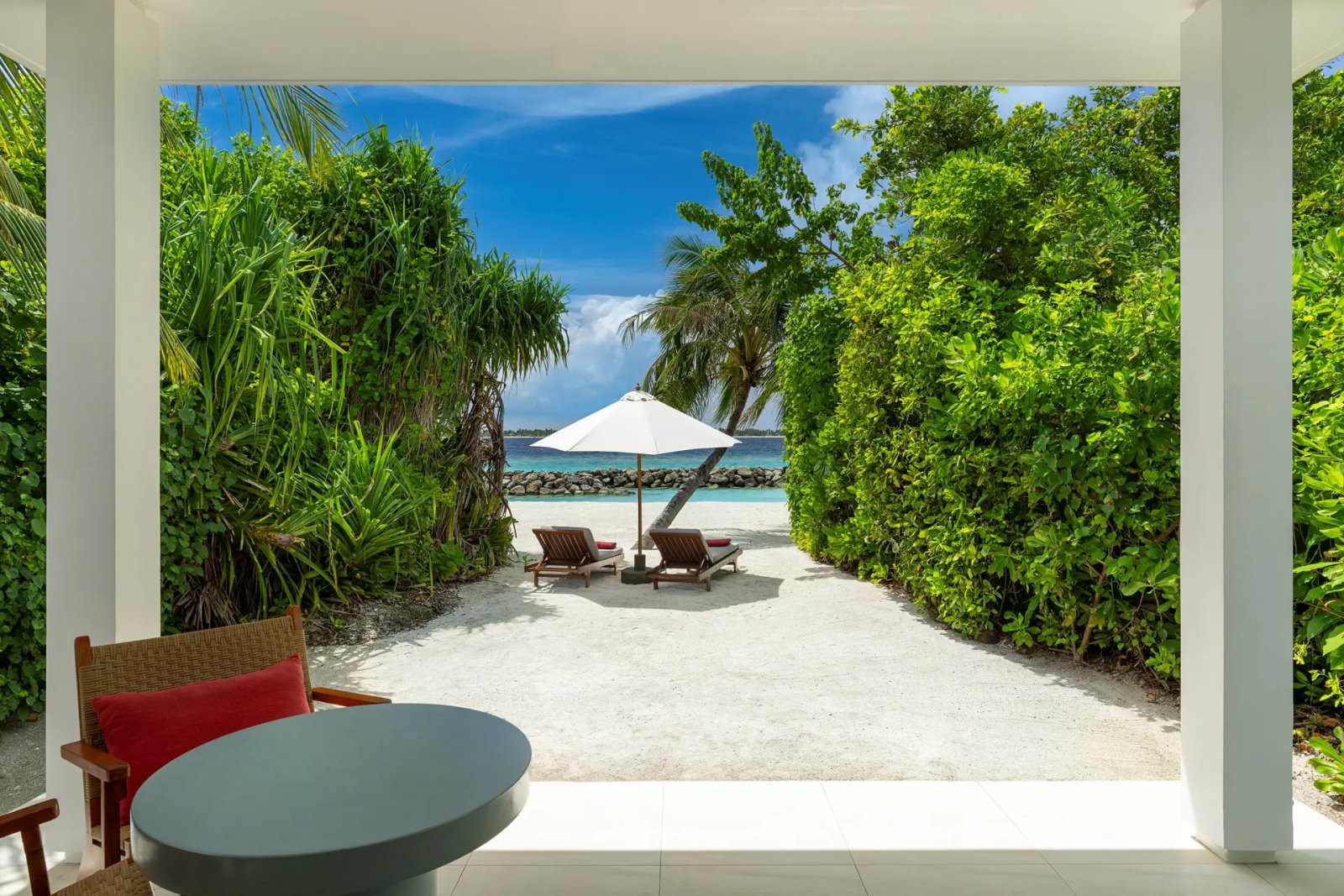 Veranda view to the beach