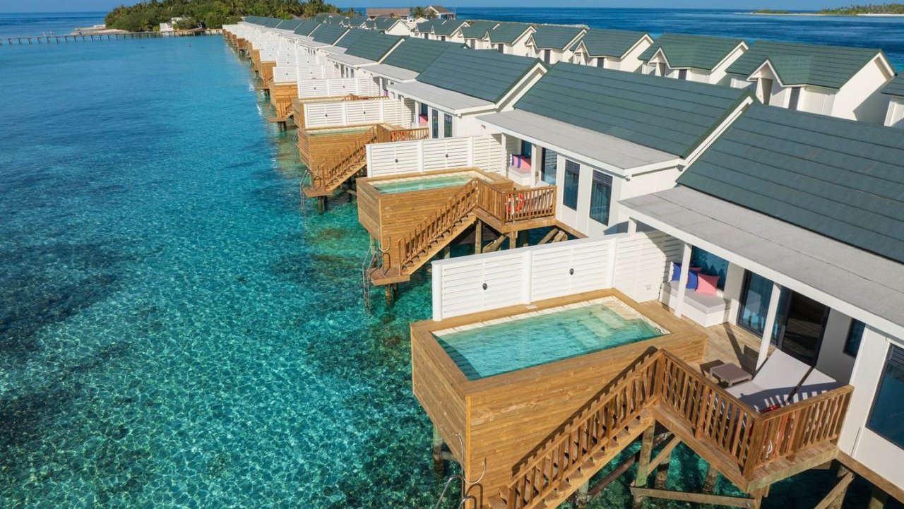 Sunrise Water Villa with Pool - official room page photo 1