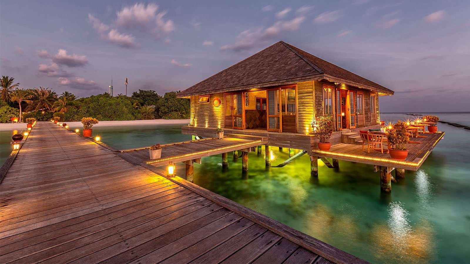 Aqua Restaurant over the lagoon at night