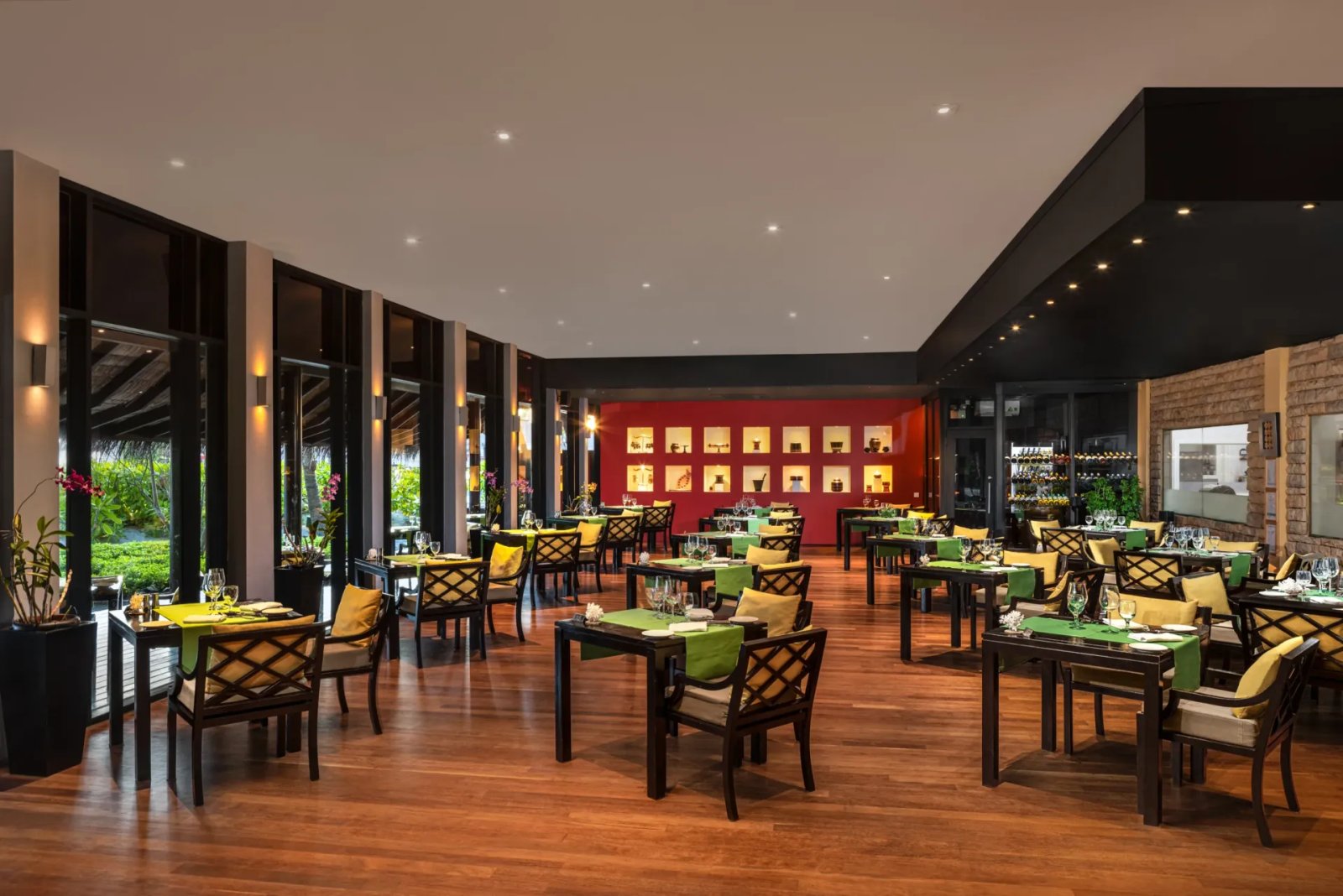 Main restaurant interior