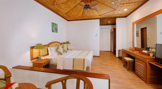 Standard Beachfront Room photo 10