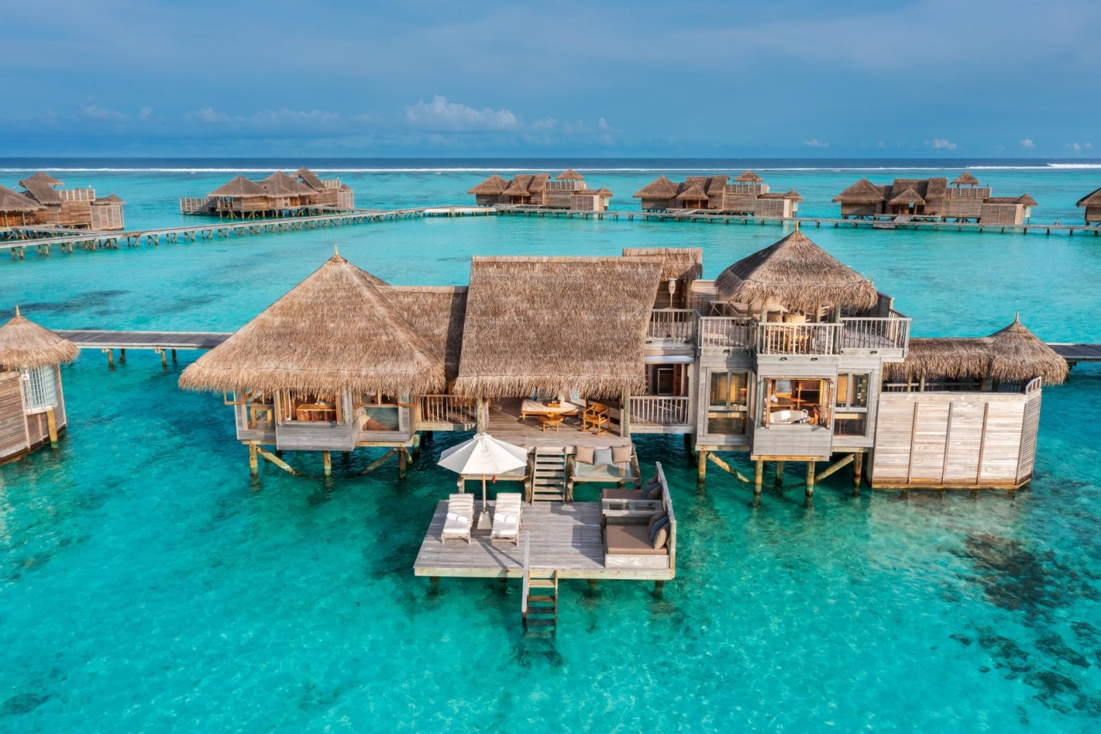 Villa Suite: aerial view of the villa