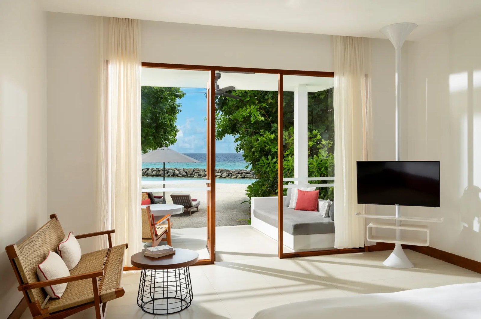Room opening to the terrace