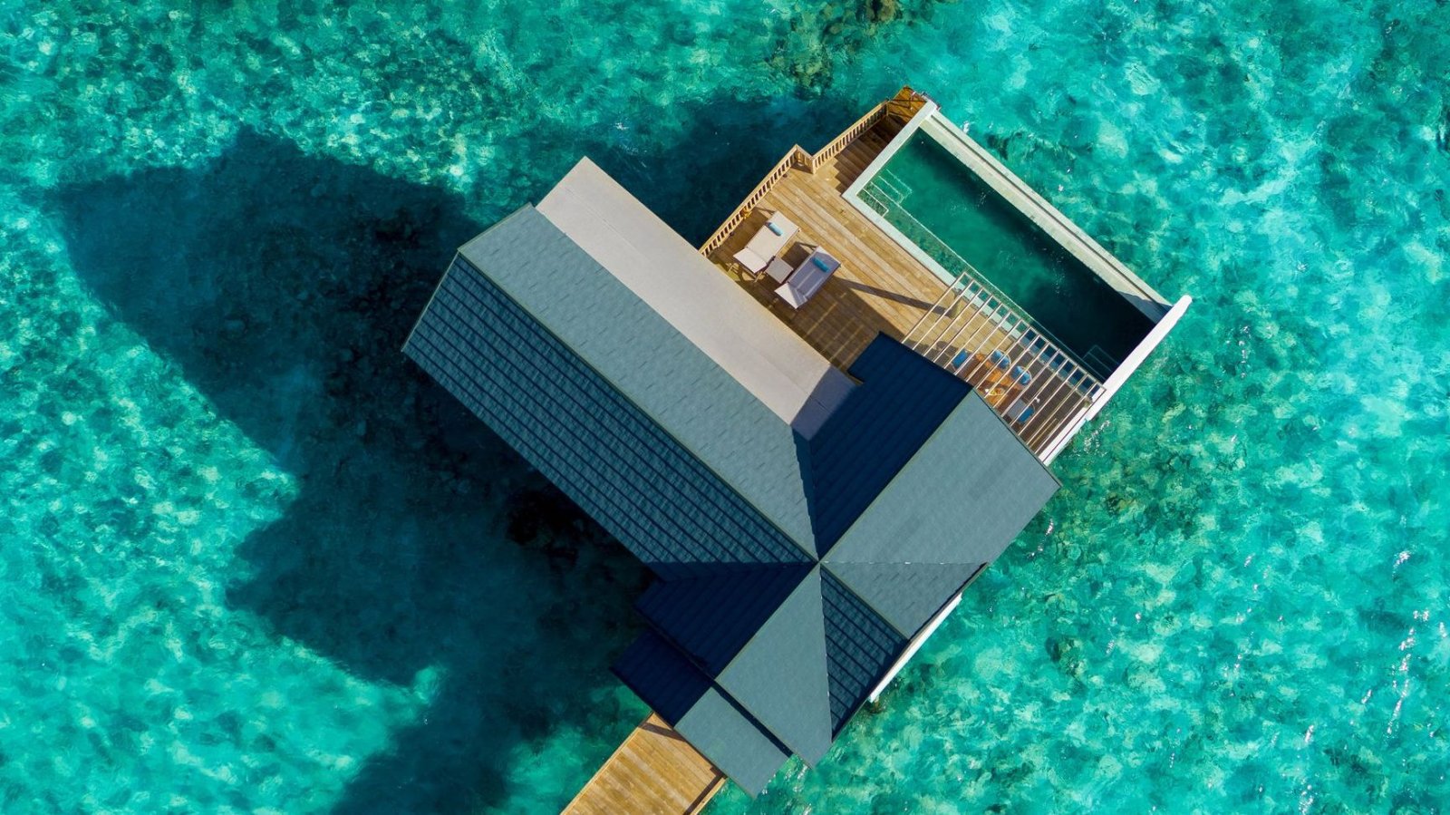 Sunset Water Suite with Pool - official room page photo 1