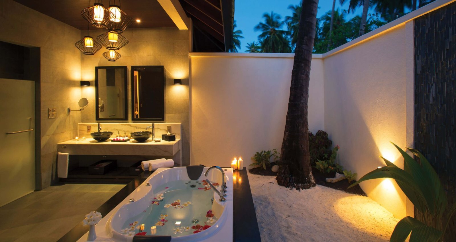 Outdoor bathroom with tub