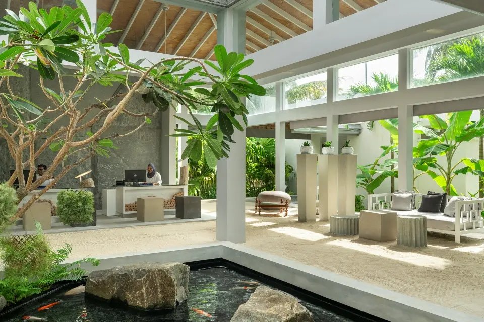 Reception lobby