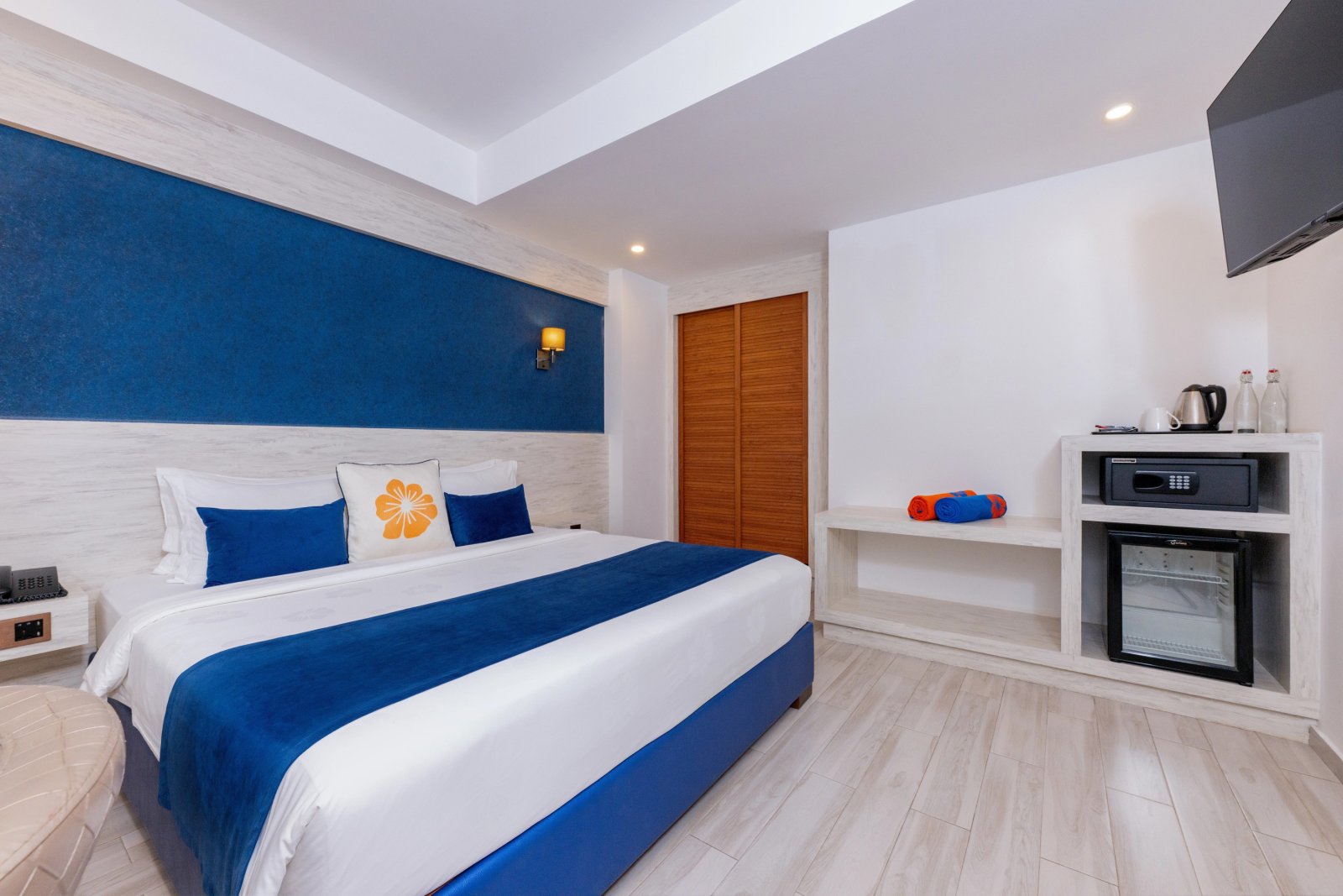 Standard Double Room at Kaani Palm Beach