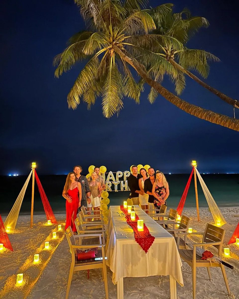 Beach dinner celebration at Kaani Palm Beach