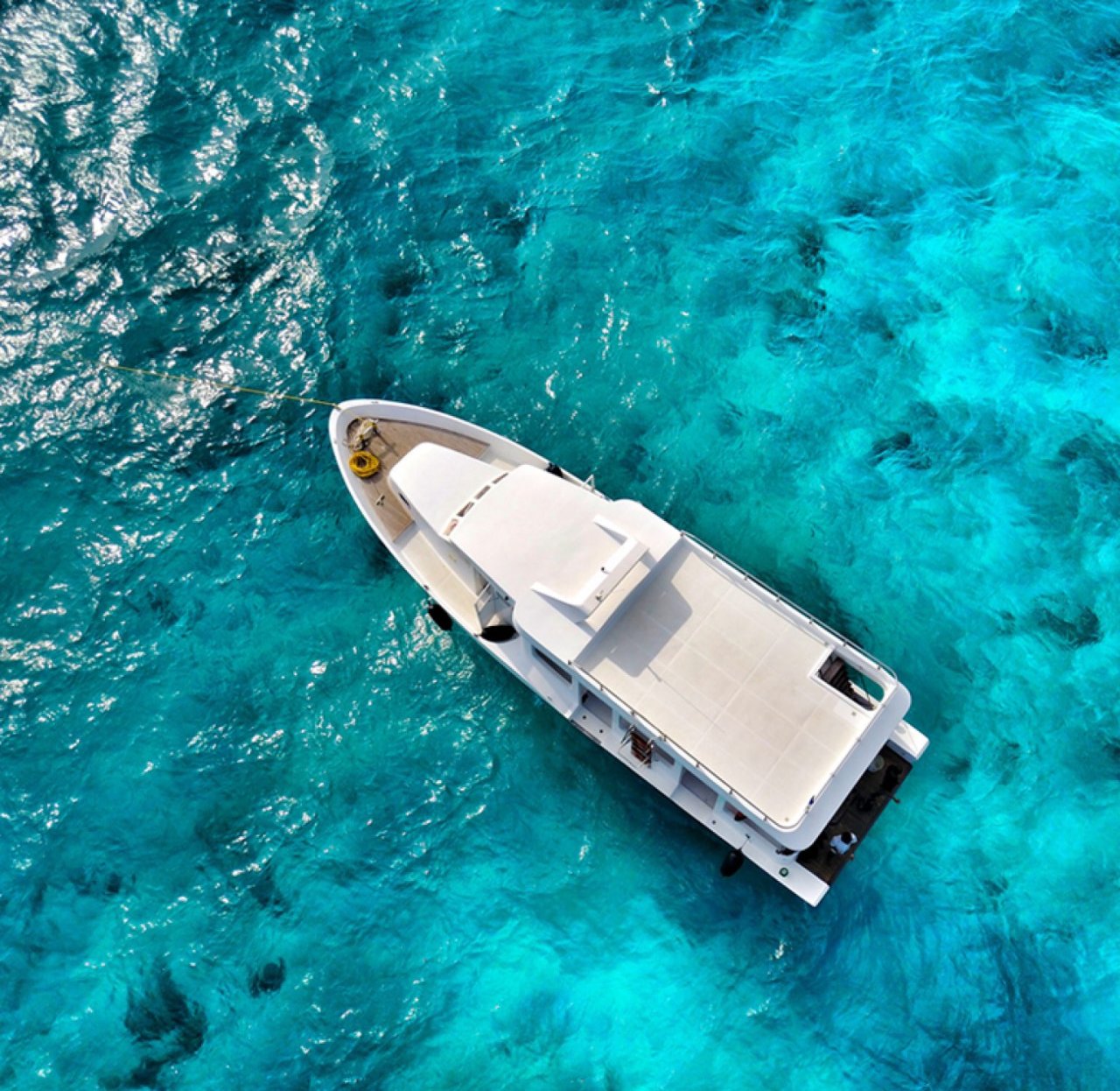 Athiri Explorer boat for diving and excursions