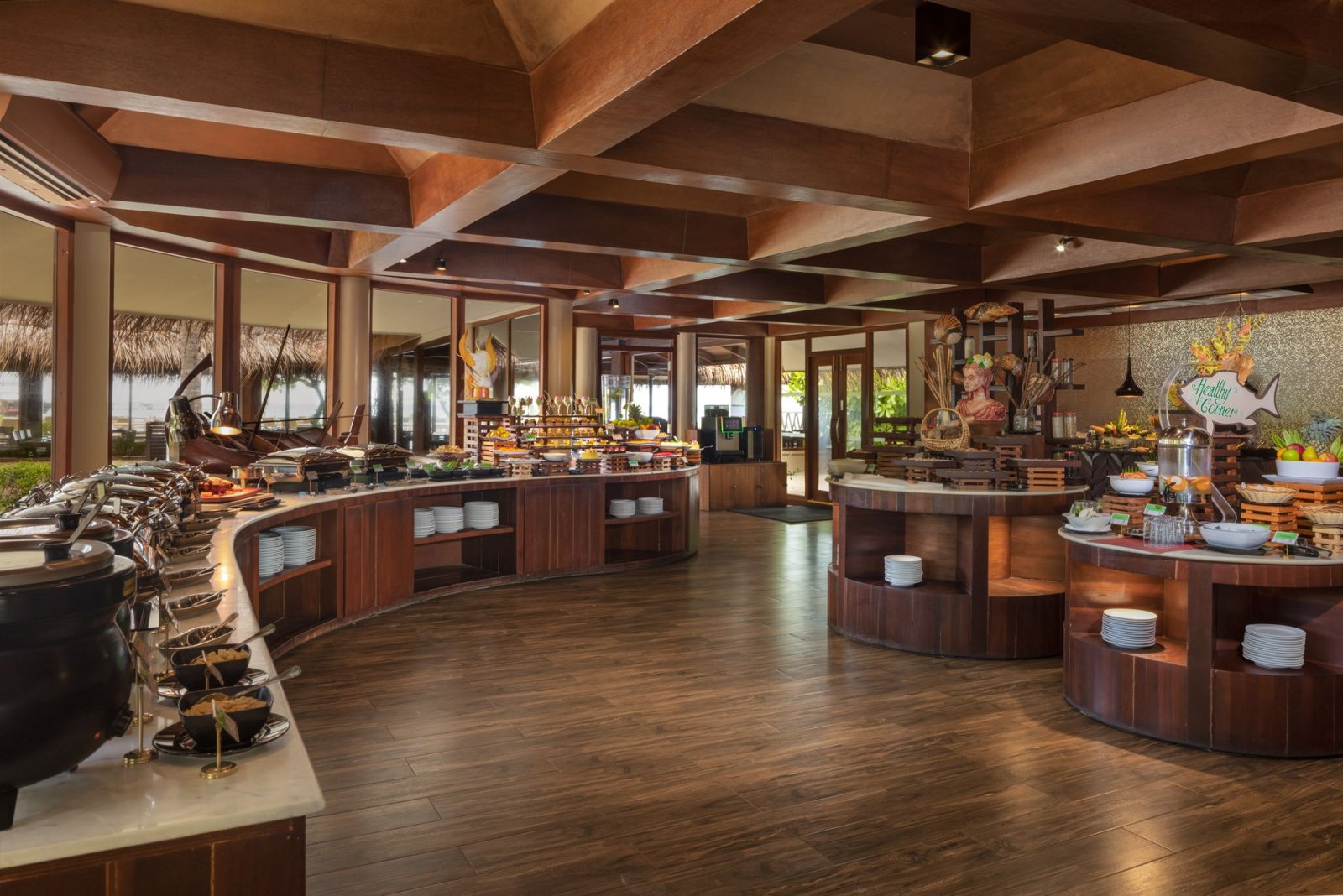 Sunset Restaurant buffet